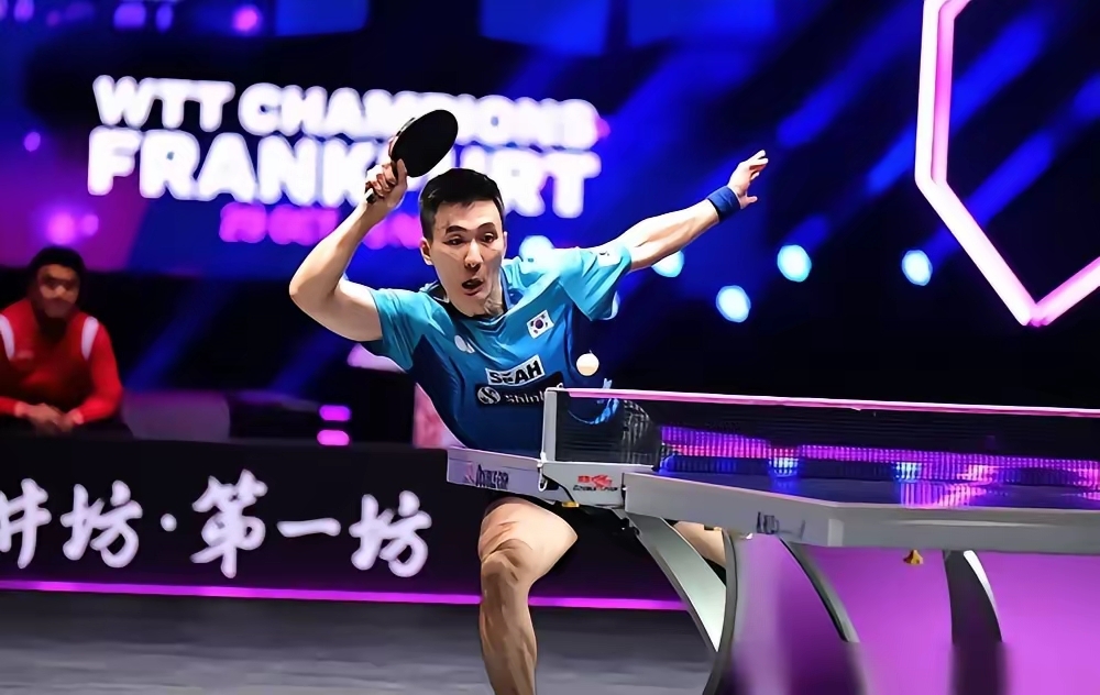 包含比利时乒乓球队爆冷英国乒乓球队，奥恰洛夫制霸全场的词条