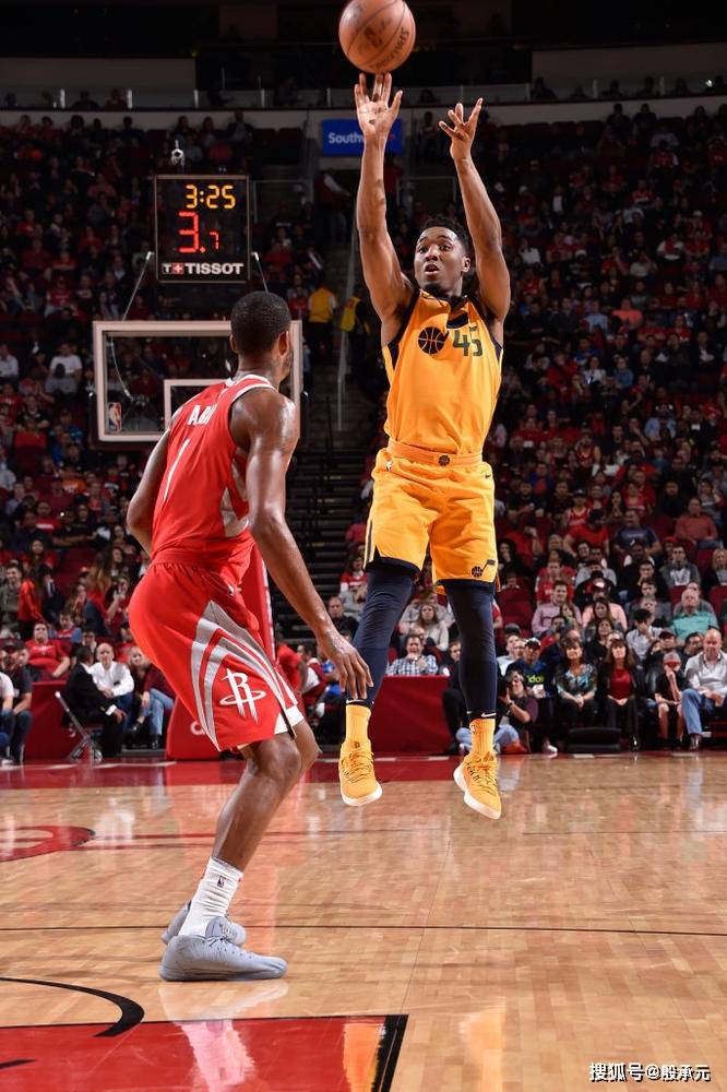 开云sport-塞内加尔爆冷巴西，罗本打破历史纪录的简单介绍