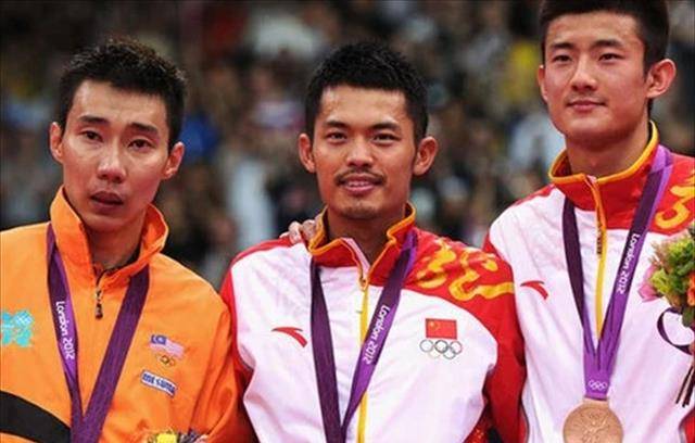 印度羽毛球队完胜法国羽毛球队，李宗伟三分雨点燃全场